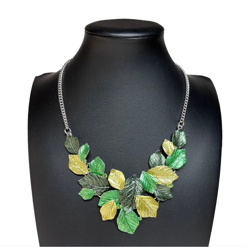 10K White Gold Masaki Leaf Mother Nature Enameled Statement Necklace 16-19.5"
